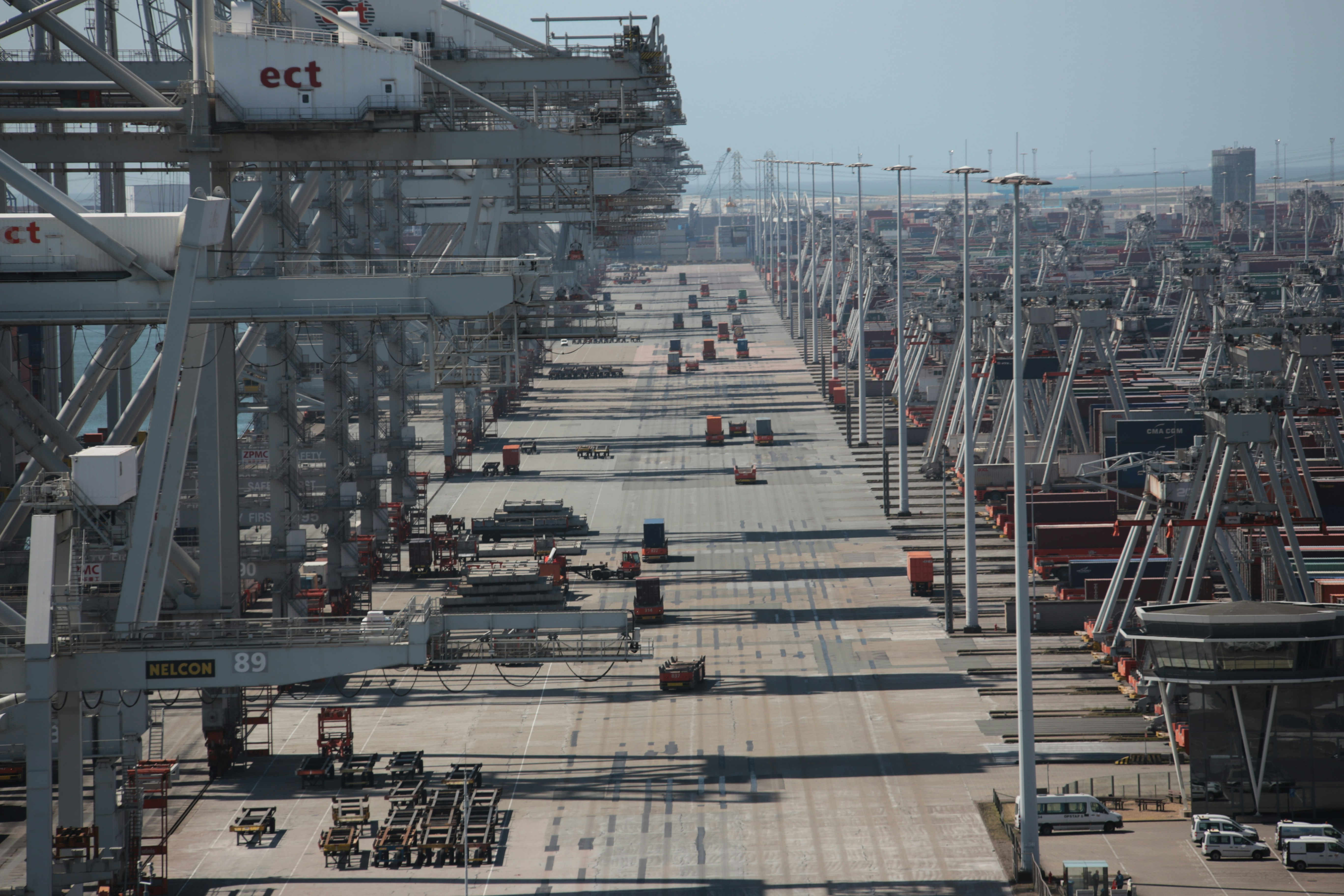 Containers and logistics at port